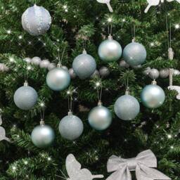 Melody Maison Set Of 10 Mixed Ice Blue Glitter Baubles in Light Blue - thumbnail 1