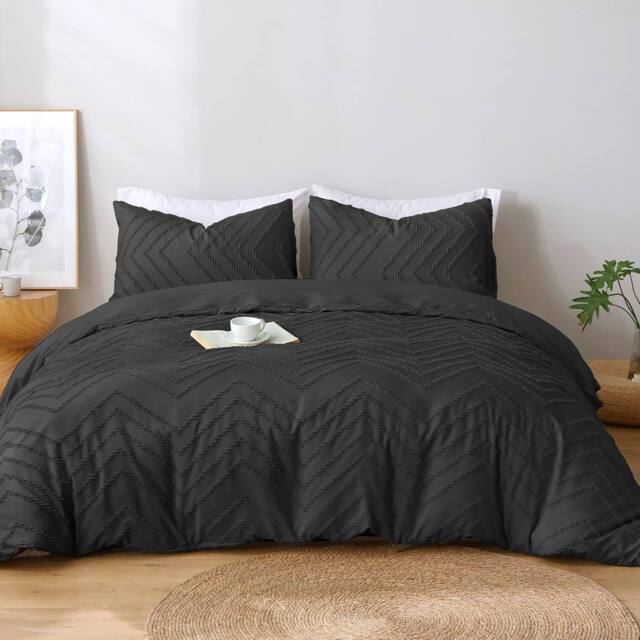 Pamposh Black Tufted Duvet Cover Sets Reversible Bedding Set King Size - Size: Single - image 1