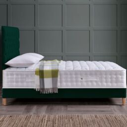 Rest Relax Ivy 1000 Pocket Sprung Aloe Vera Memory Mattress in White - Size: Super King - thumbnail 4