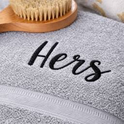 Duncan Stewart Personalised Bath Towel Set For Couples in Silver - thumbnail 4