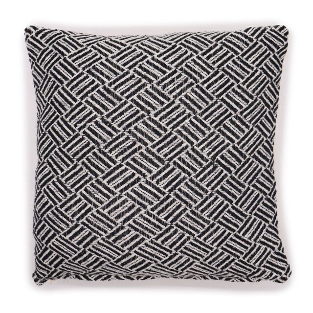 KDMD Classic Cushion Cover - Criss-Cross Black - 40x40cm - Size: 40x40 cm - image 1
