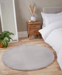 The Linen Consultancy TLC 5 Star Hotel Concept Luxury Faux Fur Silver Rug - Size: 120 cm x 170 cm - thumbnail 3
