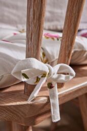 Dibor Set of 2 Pink Floral Print Indoor Outdoor Chair Seat Pads 40x40cm in White - Size: 40 cm x 40 cm - thumbnail 3