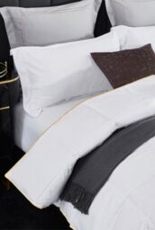 Ezysleep 18tog Premium Goose Feather & Down Duvet in White - Size: Super King - thumbnail 3