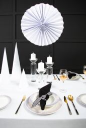 Orsina 12 Piece Spoke Porcelain Dinner Set, White Glazed Finish Dinnerware, Perfect For Daily Use or Special Occasion - thumbnail 5