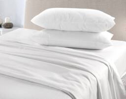 Homes-Linen Flannelette Plain Reversible Duvet Cover Set with Pillowcases in White - Size: King - thumbnail 2