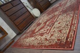 RugsX Drop Jasmin Rug in Red - Size: 133 cm x 190 cm - thumbnail 4