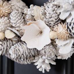 Dibor 33cm White Xmas Decor Front Door Wreath Christmas Wreath in Silver - thumbnail 5
