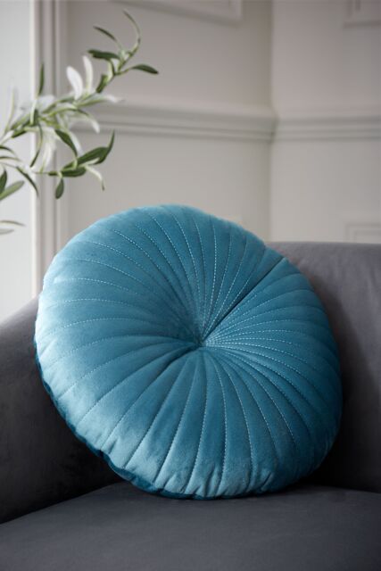Catherine Lansfield 'Round' Cushion in Teal - Size: 40 cm x 40 cm - image 1