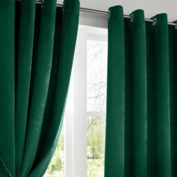 Luxury Living Velvet Thermal Blackout Eyelet Curtains Ready Made Pair in Green - Size: 229 cm width x 229 cm drop - thumbnail 4