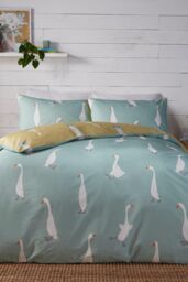 Fusion 'Puddles The Duck' Easy Care Reversible Duvet Cover Set in Yellow - Size: Double - thumbnail 5