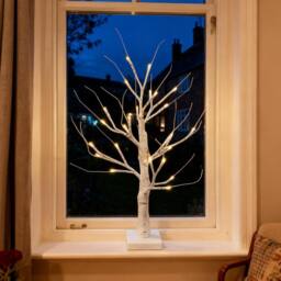 Shatchi 4pcs- 60cm White Twig Tree 24 Warm White LEDs USB or Battery Operated - Size: 2ft - thumbnail 5