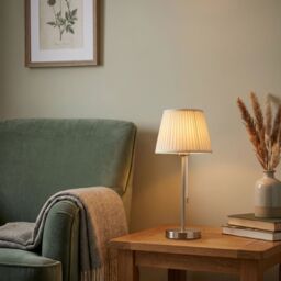 Happy Homewares Traditional & Classic Table Lamp Base with Pull Cord Switch in Metallic Silver - thumbnail 6