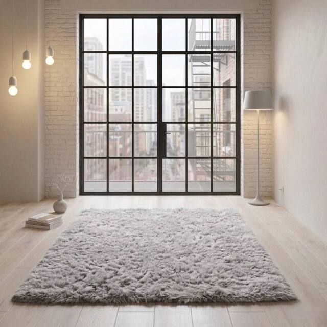 Snug City Shaggy Fluffy Rug Ultra Soft Plush Modern Floor Rug Non Slip Reverse in Silver - Size: 60 cm x 110 cm - image 1