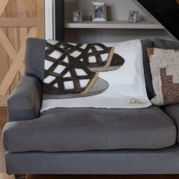 Benjamin Tate Design These Shoes Are Made For Walking Blanket in Natural - Size: 120 cm x 150 cm - thumbnail 2