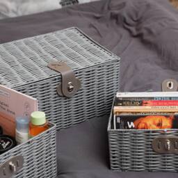 MANTRARAJ Resin Wicker Set of 3 Woven Storage Basket with Lid & Lock Decorative Hamper Box Black in Grey - thumbnail 6