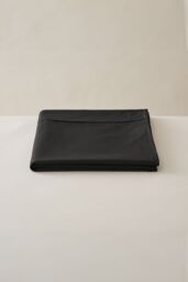 Ted Baker 'TB Plain Dye' Cotton Sateen Flat Sheet in Black - Size: Super King - thumbnail 1