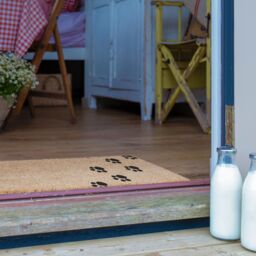 Artsy Mats Paw Prints Patio Doormat in Beige - Size: 40 cm x 120 cm - thumbnail 3