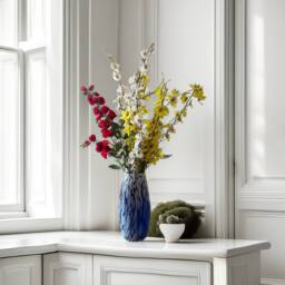 simpa Molten Glass Centerpiece Flower Vase in Blue - thumbnail 3