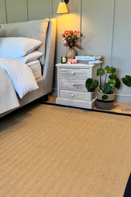 Kukoon Natural Golden Beige Jute Micro Woven Herringbone Pattern Cotton Border Area Rug in Navy - Size: 70 cm x 240 cm - image 1