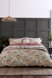 Morris & Co 'Artichoke' Cotton Duvet Cover Set in Mid Grey - Size: Double - thumbnail 1