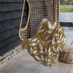 Benjamin Tate Design White Leaves Blanket in Natural - Size: 120 cm x 150 cm - thumbnail 4