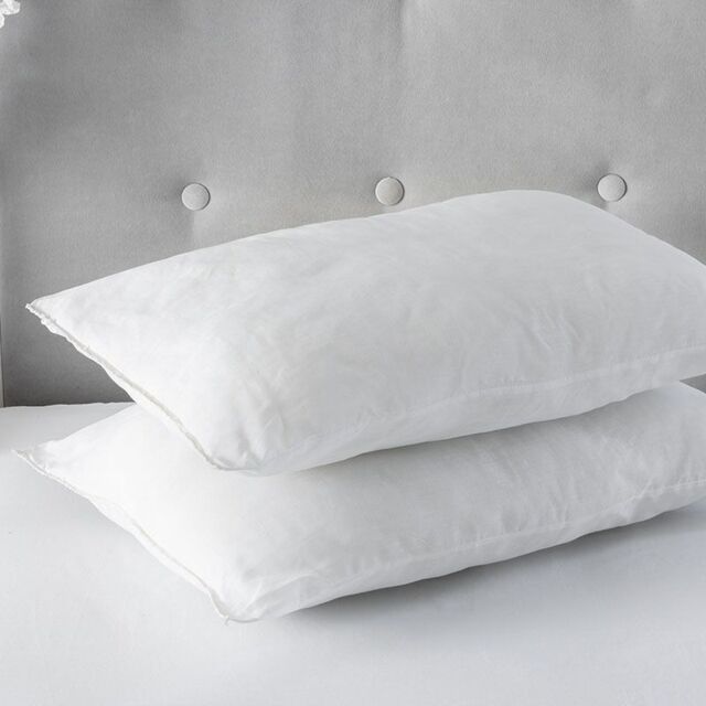 Snug City Superbounce Hollowfibre 4 Pack Pillow Polycotton Cover in White - image 1