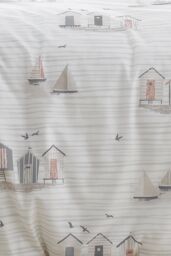 Fusion 'Beach Huts' Summer Seaside Print Duvet Cover Set in Natural - Size: King - thumbnail 3