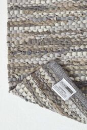 Homescapes Denver Leather Woven Hall Runner, 66 x 200 cm in Grey - Size: 66 cm x 200 cm - thumbnail 5