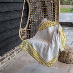 Benjamin Tate Design Golden Greek Ornamental Frame Blanket in Natural - Size: 120 cm x 150 cm - thumbnail 4