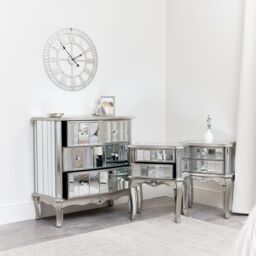 Melody Maison Bedroom Furniture, Silver Mirrored Chest Of Drawers & Pair Of Bedside Tables - Tiffany Range in Metallic Silver - thumbnail 3
