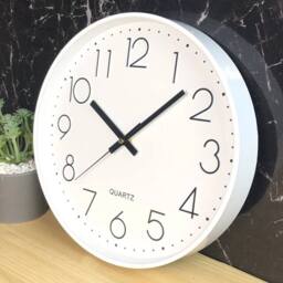 KORVIXA Silent Wall Clock Simple Round Bedroom Kitchen Quartz Clock in White - Size: 100 cm x 100 cm - thumbnail 4