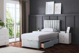 DS Living Amelia Upholstered Silver Panel 4 Draw Divan Bed with Headboard - Size: King