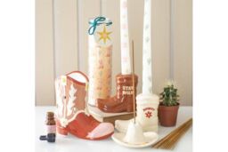 KDMD Howdy Cowboy Boot Print Floral Tube Candle in Peach - thumbnail 5