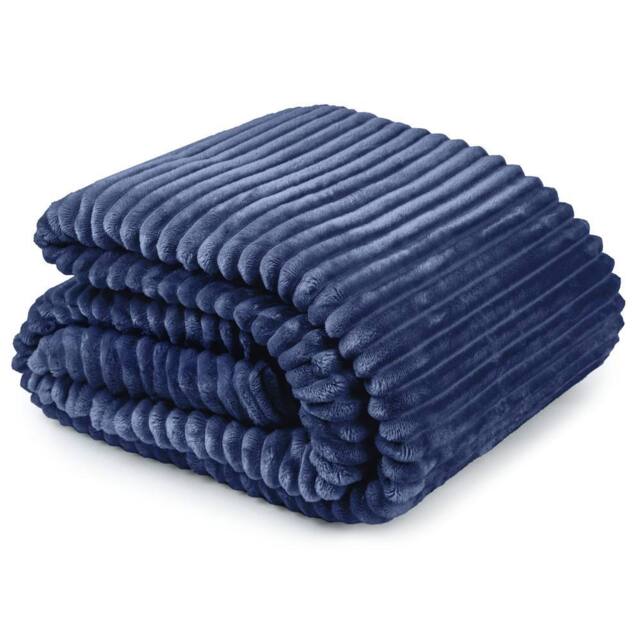 New Edge Blinds Dahlia Fleece Throw in Mid Navy - Size: 140 cm x 180 cm - image 1