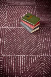 Origin Geometric Berry in Burgundy - Size: 80 cm x 150 cm - thumbnail 3