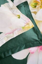 Ted Baker 'Gardenia' Cotton Duvet Cover Set in Green - Size: Super King - thumbnail 5