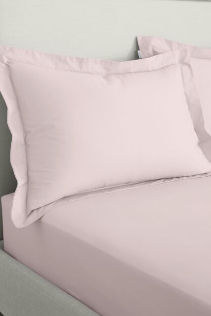 Bianca '200 Thread Count Cotton Percale' Oxford Pillowcases in Pink - image 1
