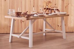 Orsina Natural Oak Dining Table, Sturdy Birch Wood Base Dining Table, Dining Table with Contrasting Appeal - thumbnail 3