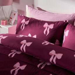 OHS Bows 10.5 Tog Coverless Duvet with Pillowcase Bedding Set in Burgundy - Size: King - thumbnail 3