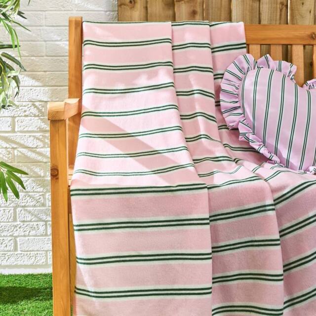 OHS Thin Stripes Polar Fleece Throw Blanket Lightweight Bedspread in Pink - Size: 120 cm x 150 cm - image 1