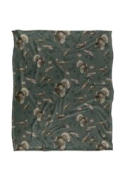 JQ Licensing Jl-Jp Turkey Hunting Pattern Silky Touch Super Soft Throw Blanket 152 X 127 cm in White - thumbnail 1