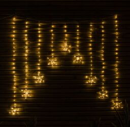 Samuel Alexander 1.2m x 1.2m FlexiBrights Christmas Snowflake Curtain Lights with 267 Warm White LEDs - thumbnail 4