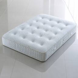Stratus Interiors Cashmere Luxury Hybrid Spring & Foam Mattress - Medium Firm in White - Size: King