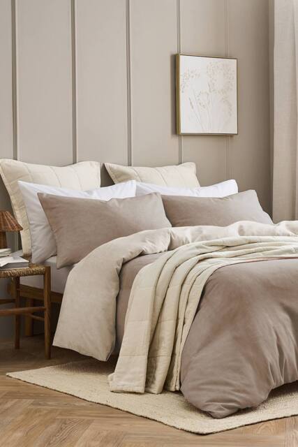 CHRISTY 'Relaxed Linen' Washed Finish Reversible Duvet Cover Set in Beige - Size: Super King - image 1