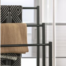 Rafaelo Mobilia Free Standing Towel Rail in Brown - thumbnail 4
