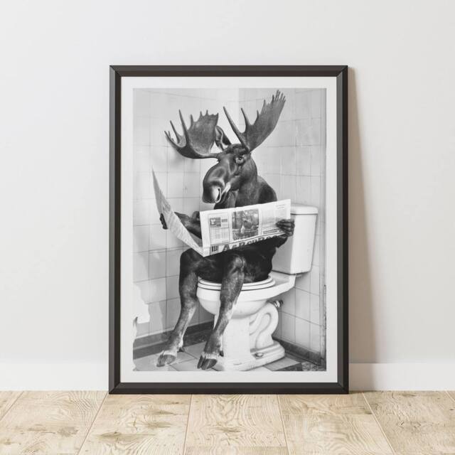 60 SECOND MAKEOVER Moose On The Toilet Animal Print - Size: A4 - image 1