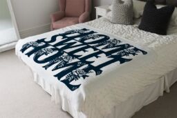 Benjamin Tate Design Home Sweet Home Type Blanket in Natural - Size: 120 cm x 150 cm - thumbnail 3