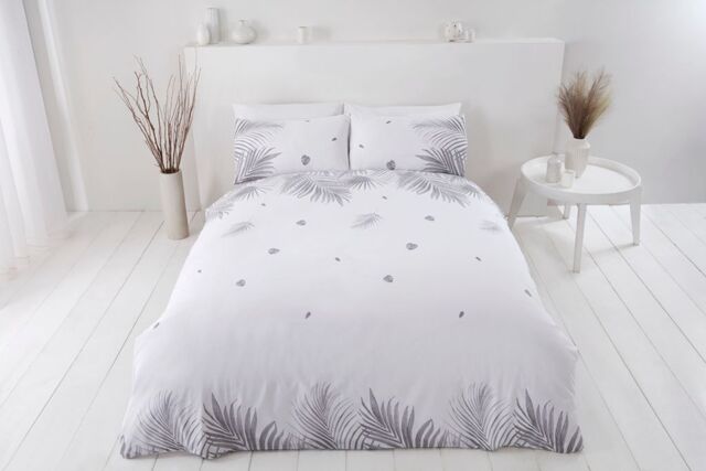 Rapport Home PH Tropics Polycotton Duvet Cover Set With Pillowcase in Grey - Size: Double - image 1