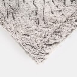 OHS Two Tone Faux Fur Soft Fleece Warm Throw in Natural - Size: 125 cm x 150 cm - thumbnail 4